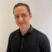 10+ "Sven Schiller" profiles