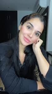 Stephany Gonzalez's Instagram, Twitter & Facebook