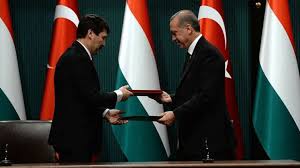 Burada o dönemde üyelerinizle macar iş insanları arasında b2b görüşmeler yapabiliriz ifadelerini kullandı. Erdogan Macaristan Yolcusu Havadis Gazetesi Kibris Haber