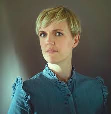 Holly Walsh's Instagram, Twitter & Facebook