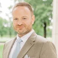 Lewis Parrish's Instagram, Twitter & Facebook