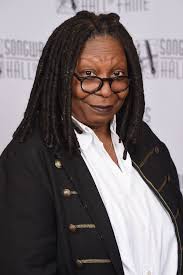 Whoopi Goldberg Doesn T Have Eyebrows Whoopi Goldberg Tony Awards Best Actress