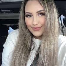 Deisi Gonzalez (deisigonzalez10)