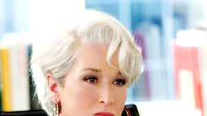By foregoing a part and brushing her hair with plenty of volume, meryl streep shows us how to add dimension and lift without much effort. Fitnes Pred Obliz Meryl Streep Devil Wears Prada Audacieuxmagazine Com