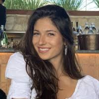 Lila Abboud's Instagram, Twitter & Facebook