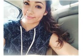 31 Cute Moments from Bethany Mota's Insta ...