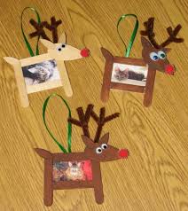 Des cadres d'angle qui jouent avec le relief. Activite Noel Maternelle En 80 Idees Amusantes A Realiser