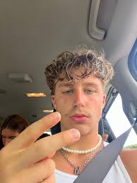 silasjgentry (@silasjgentry)