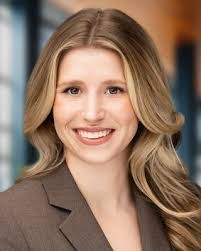 Margo Davis's Instagram, Twitter & Facebook