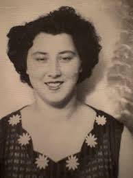 Savannah Fields's Instagram, Twitter & Facebook