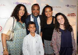Maybe you would like to learn more about one of these? Sugar Ray Leonard Wife And Kids Attend Hollyrod Event