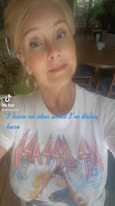 Rene Hastings's Instagram, Twitter & Facebook