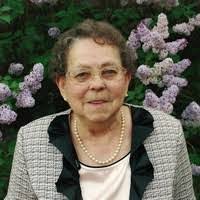 Janice Bacon's Instagram, Twitter & Facebook