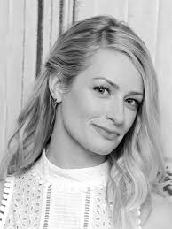 0+] Le Foto Di Beth Behrs