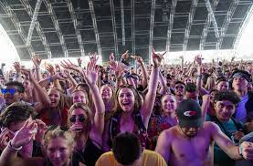 The coachella valley music and arts festival (commonly called coachella or the coachella festival) is an annual music and arts festival held at the empire polo club in indio, california, in the coachella valley in the colorado desert. Promis Lastern Uber Coachella Festival Das Ist Nur Leere Scheisse Panorama Stuttgarter Zeitung