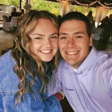 Lily Moore (@lilytmoore)