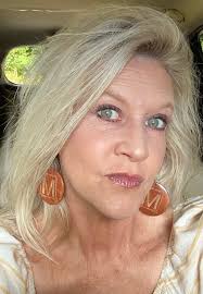 LIPSENSE FLASH SALE!!!! Colors Available: Bombshell. 10+ Mauve Ice. 10+  Nude. 10+ Apple Cider. 10+ Honey Rose. 10+ First Love 10+ and the SUPER  FIESTY RAZZBERRY! 10+ Along with Diamond Kiss Gloss