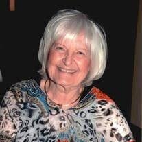 Stephanie Hipple's Instagram, Twitter & Facebook