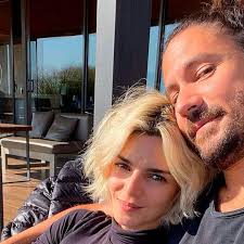 José Lucena, el novio de Clara Lago y quien la animó a presentar los  premios Goya