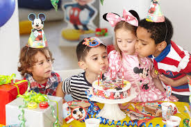 Mickey and minnie mouse cake tutorial! Mottoparty Mit Mickey Minnie Fur Geburtstagsmause Pink Dots Partystore Deko Blog