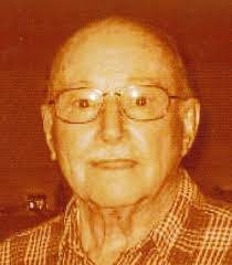 Chris Hanshaw's Instagram, Twitter & Facebook