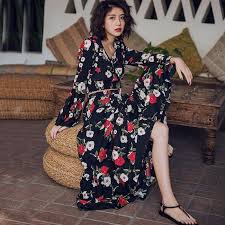 Corolle ma corolle robe 1001 fleurs. 1001 Idees Pour Trouver La Meilleure Robe Longue Boheme Robe Longue Robe Longue Boheme Chic Robe Hippie Chic
