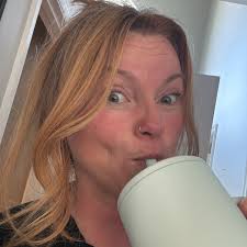 🤣🤣🤣 I have defile my lil sis this #siblings #family #funny