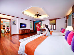 The room is spacious enough to have a comfortable stay. Sky Pool Grand Villa Grand Lexis Port Dickson