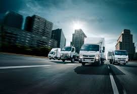 Die ergo hat exzellente konditionen mit den kooperierenden. Fuso Vergibt Pannenhilfe An Adac Truckservice Pannenservice News Transport Die Zeitung Fur Den Guterverkehr Lkw Speditionen Fuhrpark Nutzfahrzeuge Verkehrspolitik Wirtschaft