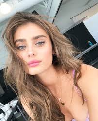 بينكا Queenpinka تويتر تايلور هيل 22 سنه Taylor Marie Hill Taylor Hill Hair Taylor Hill