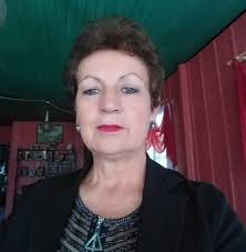 I think these shades of yarn are beautiful, I'm almost finished with this  beautiful blanket! I think I'll finish it by the end of the week.🥰 I hope  to receive positive feedback