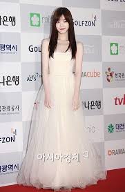 Netizens Claim These 3 Celebrities Are The Palest In Korea And Hauntingly Beautiful Koreaboo Formal Dresses Dresses White Formal Dress