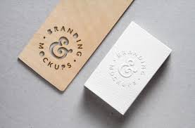 38 Mockups Gratis Para Tarjetas De Presentacion Tarjetas De Visita Gratis Tarjetas De Presentacion Gratis Tarjetas De Presentacion Creativas
