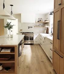 Kitchen Dual Color Cabinets Large Stovetop Oven Bookshelf Space Kitchen Design Kitchen Interior Kitchen Inspirations
