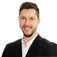 Luis Portes's Instagram, Twitter & Facebook