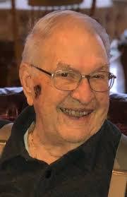 Maureen Slade's Instagram, Twitter & Facebook