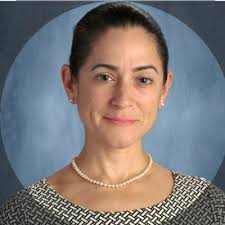 Happy #FeatureFriday 🎉 Today, we're celebrating INROADS alum Denise  Cottle, whose inspiring journey continues to uplift and empower the next  generation.