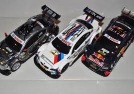 Hier werden die carrera bahn unterschiede übersichtlich veranschaulicht. Dtm Fans Aufgepasst Carrera Bahn Mit Signierten Autos