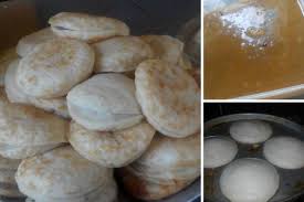 Kuih Serabai Adalah Sejenis Kuih Tradisional Yang Diperbuat Daripada Tepung Beras Dimasak Nipis Seperti Lempeng Ia Popular Di Negeri K Food Fish Ball Fish