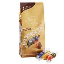 Chocolates become the favorite gift to be given to a person of any age. Amazon Com Lindt Lindor Assorted Chocolate Truffles Kosher Great For Holiday Gifting 21 2 Ounce Bag Grocery Gourmet Food