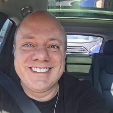 Daniel Debeuz (@danieldebeuz) • Instagram photos and videos