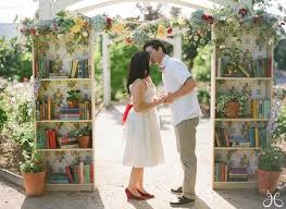 From chic, romantic wedding florals, to handmade bohemian wedding arches of driftwood, to an amazing creation made of lemons in an italian wedding on the coast of amalfi, the options the perfect wedding arch are endless. 20 Cool Wedding Arch Ideas 2017