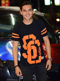 + add or change photo on imdbpro ». Mengenal Ikbal Fauzi Antagonis Pencuri Perhatian Di Anak Langit Showbiz Liputan6 Com