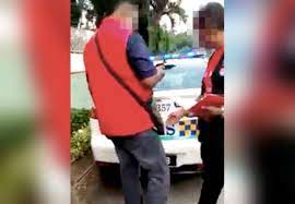 Maybe you would like to learn more about one of these? 5 Lelaki Periksa Kereta Polis Dituduh Khamis Ini