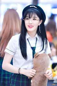 Pantang Menyerah Ini Dia 13 Idol Kpop Dengan Masa Trainee Terlama Rambut Panjang Pristin Selebritas