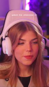 𝘬𝘶𝘳𝘻𝘦 𝘨𝘦𝘥𝘢𝘯𝘬𝘦𝘯 (@kurzeitgedanken)’s videos with Originalton