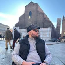 Ellis Dyer (@EllisDyer)