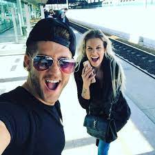 La rupture de paga et de adixia. Adixia Son Couple Avec Paga L Avant Chirurgie Ses Relations Avec Simon Illan Et Bastos Tout Savoir Sur La Star De Tele Realite Melty