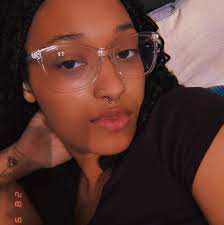 Training pants for kids that feel wetness