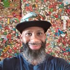 Diyana Jones 💕💚 (@DiyanaJones)